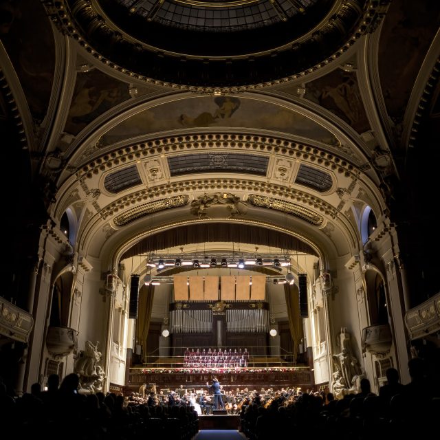 Smetanova síň Obecního domu | foto: Vojtěch  Brtnický,  SOČR